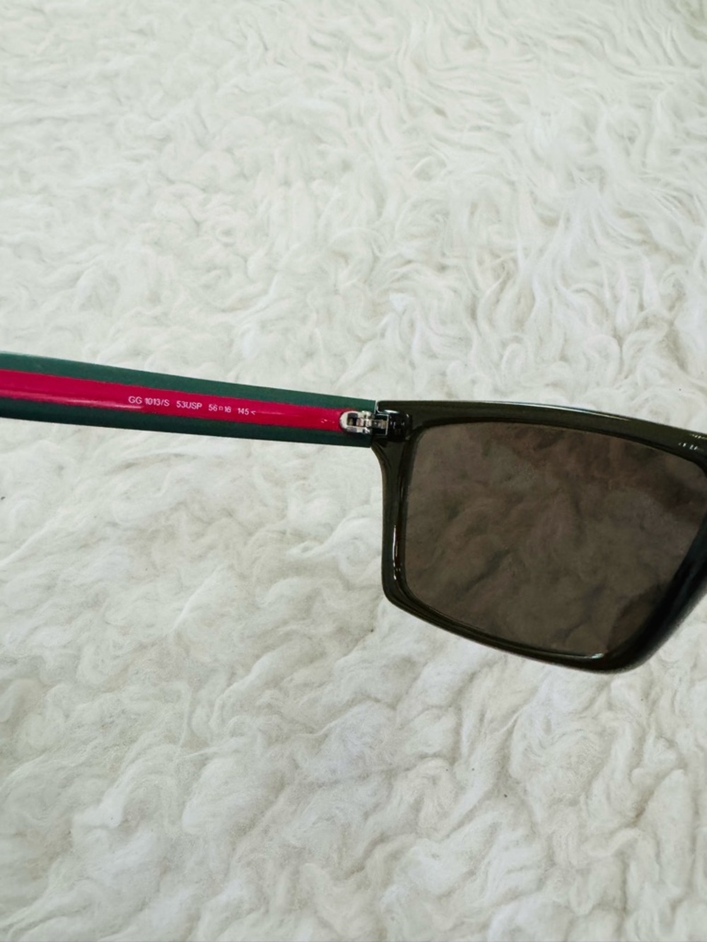 Gucci Black Frame Sunglasses with Cherryline Temples - Picture 5 of 10